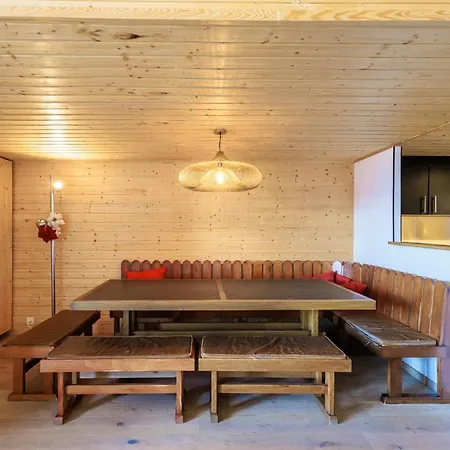 Superbe Appartement, En 2 Parties, Au Centre D'anzere Appartement