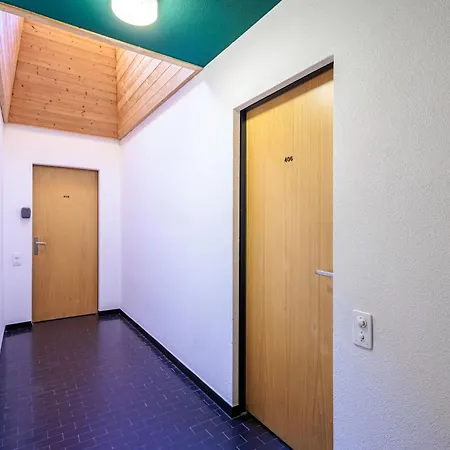 Superbe Appartement, En 2 Parties, Au Centre D'anzere *