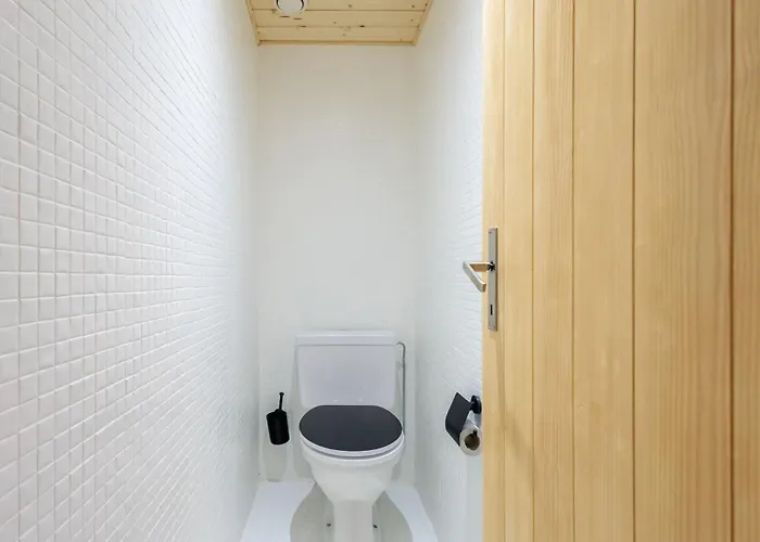 Superbe Appartement, En 2 Parties, Au Centre D'anzere