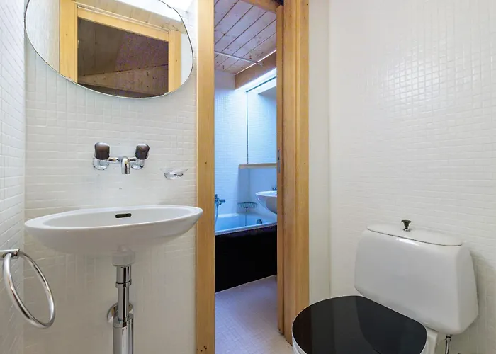 Superbe Appartement, En 2 Parties, Au Centre D'anzere