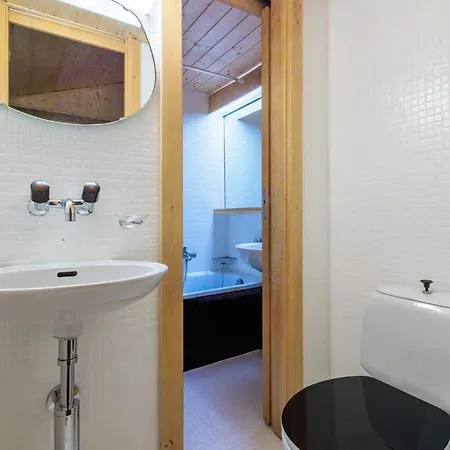 Superbe Appartement, En 2 Parties, Au Centre D'anzere